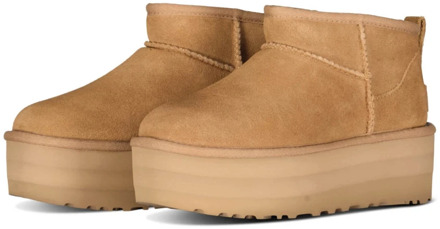 Ugg Klassieke Ultra Mini Platform Enkellaarzen voor Dames UGG , Brown , Dames - 41 Eu,40 Eu,38 Eu,39 EU