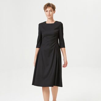 Uitlopende kleermakersjurk met vierkante halslijn - maat Zwart