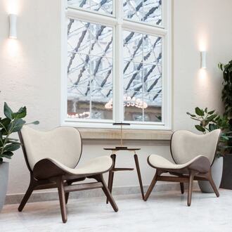 UMAGE A Conversation Piece houten fauteuil donker eiken - White Sands Beige