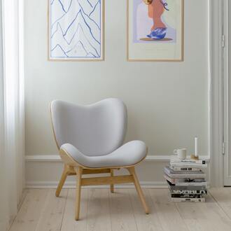 UMAGE A Conversation Piece naturel houten fauteuil Sterling Grijs