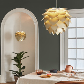 UMAGE Aluvia Medium hanglamp brushed brass - met koordset zwart - Ø 59 cm Goud