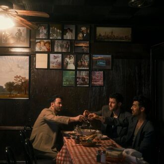 Universal Greetings From Your Hometown - Jonas Brothers