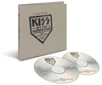 Universal Kiss Off The Soundboard: Live In Virginia Beach July 25, 2004 - Kiss