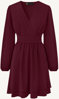V-hals Jurk Strik Detail Burgundy Bordeauxrood