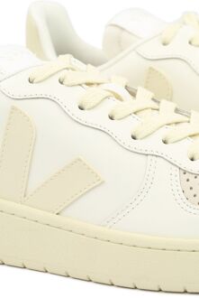 Veja Sneakers Calcaire Off-White - 41,43,44,45