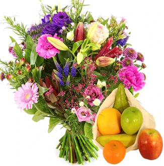 Veld geplukt boeket + zak vers fruit