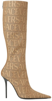 Versace Canvas Logo Jacquard Hoge Hakken Laarzen Versace , Beige , Dames - 38 Eu,41 Eu,37 Eu,36 Eu,39 EU