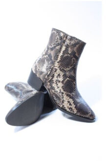 Via Vai maat 39 Bruin