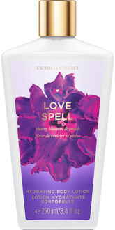 Victoria's Secret Love Spell hydrating body lotion, 250 ml