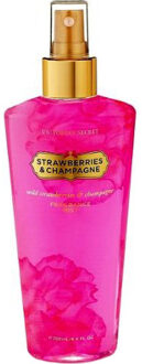 Victoria's Secret Strawberries & Champagne fragrance mist, 250 ml