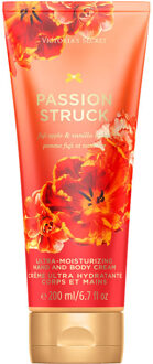 Victoria's Secret VS Fantasies Passion Struck hand and body cream, 200 ml