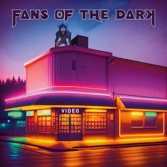 Video - Fans Of The Dark