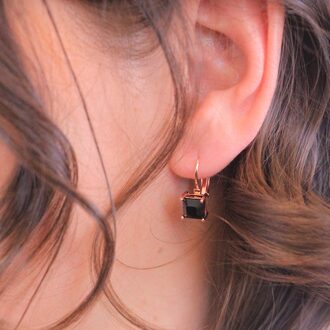 Vierkante oorbellen - Roségoud en zwart