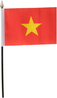 Vietnam - mini vlaggetje van 10 x 15 cm op stokje - Landen vlag - H27 cm