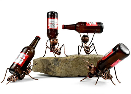 VILEAD 4 Styles Funny Ant Wine Rack Creative Wine Holder Table Decoration Craftworks Home Decor Bar Accessories