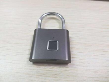 Vingerafdruk Slot Digitale Deurslot Candado Huella Smart Security Keyless Usb Oplaadbare Hangslot Met Zelf Ontwikkelen Chip zwart