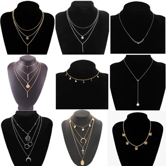 Vintage Multilayer Butterfly Pendant Necklaces For Women Fashion Moon Star Charm Gold Choker Necklace Bohemian Jewelry Party