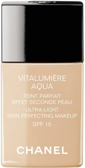 Vitalumiere Aqua Ultra Light Foundation  - SPF 15