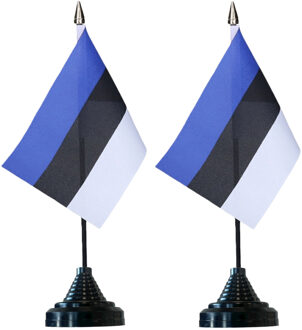 Vlag Estland tafelvlaggetjes - 2x stuks - 10 x 15 cm vlag - met zwarte standaard - versiering