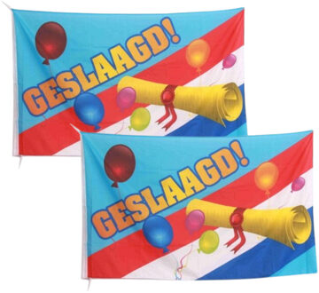 Vlag geslaagd thema met diploma - 2x - polyester - 150 x 90 cm - versiering
