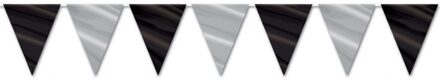 Vlaggenlijn slinger - metallic glans - zwart en zilver - plastic - 360 cm - binnen/buiten