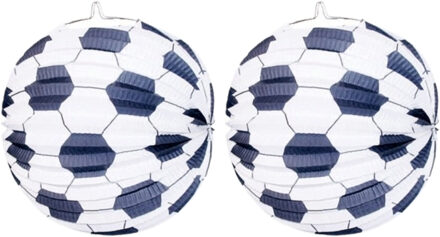 Voetbal bol lampion - 2x - 24 cm - papier - voetbal thema - brandvertragend - EK / WK versiering