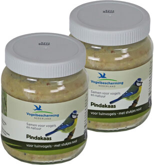 Vogelbescherming Vogelpindakaas met noten 330 gram in een pot