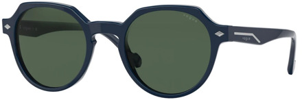 Vogue Stijlvolle zonnebril in donkerblauw/groen Vogue , Blue , Heren - 48 MM