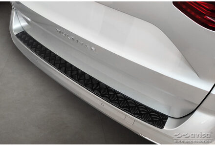 Volkswagen Matzwart Aluminium Bumper beschermer passend voor Volkswagen Multivan T7 2021- 'Riffled plate' AV240202