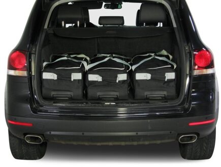 Volkswagen Touareg I (7L) 2002-2010 suv Zwart