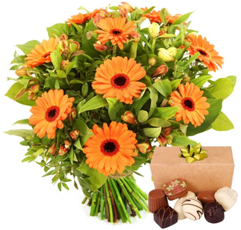 Voordeel boeket + 150 gram bonbons