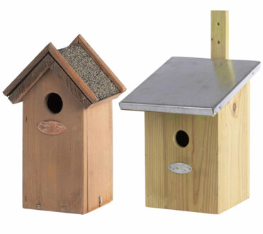 Voordeelset van 2x stuks houten vogelhuisjes/nestkastjes eiken en houtkleur