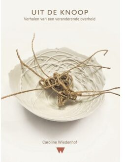 Vrije Uitgevers, De Uit De Knoop - Caroline Wiedenhof