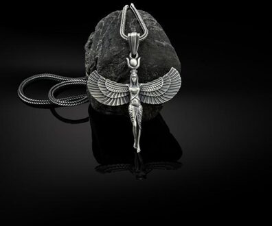 Vrouwen Egyptische Godin Isis Oude Egypte God Gevleugelde Figuras Egipcias Kraag Korte Choker Ketting
