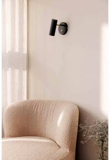 wandlamp Hubble, zwart zwart, geborsteld messing