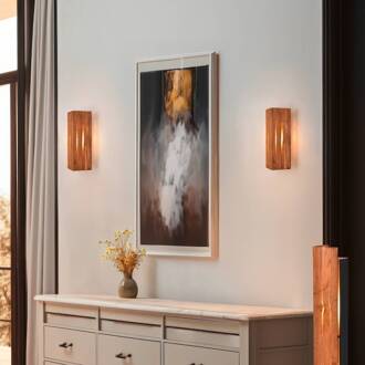 Wandlamp Karuni, natuurlijk, hout, metaal, E14 messing, zwart, opaalwit