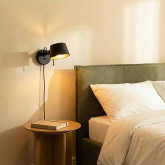 wandlamp Silka, 14 cm, zwart, flexibel, stekker zwart, goud