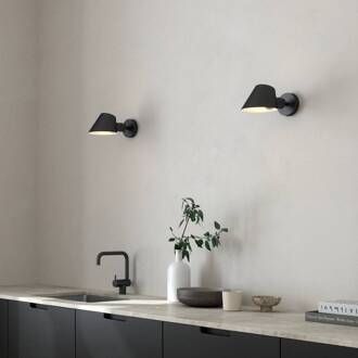 Wandlamp Stay Short met stekker, zwart zwart, wit