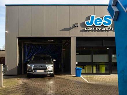 Wasbeurt bij JES Carwash in Essen of Beerse