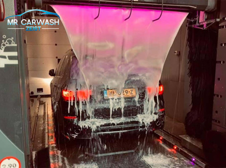 Wasbeurt bij Mr Carwash Zeist