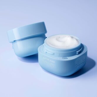 Water Bank Crème Duo Set (Ter waarde van €72,54)