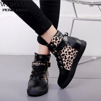 WDHKUN Women Shoes Sneakers 2020 Fashion Zip Comfortable Wedge Shoes Woman Solid White Sneakers Women Zapatos De Mujer High Top