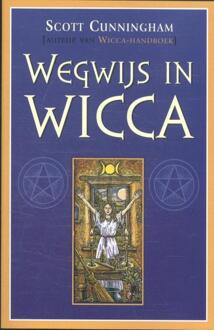 Wegwijs in Wicca - Boek Scott Cunningham (9075145608)