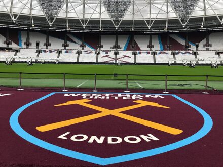 West Ham United vs Brighton & Hove Albion (Premier League) (Eigen vervoer)