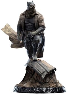 Weta Workshop Zack Snyder's Justice League Statue 1/4 Scale Batman 59cm