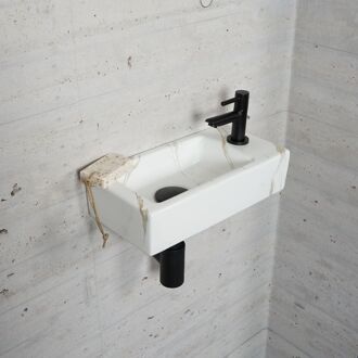 Wiesbaden Fonteinset Carrara Marmerlook Wiesbaden Color Mat Zwart (kraangat rechts)