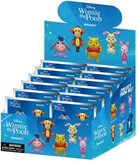 Winnie the Pooh Magnets blind pack Series 1 Display (12)