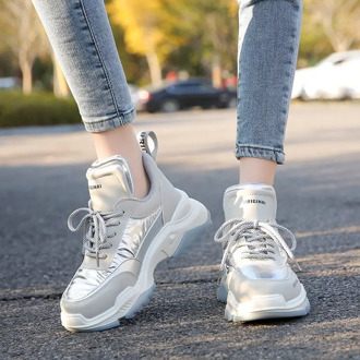 Winter New Women Chunky Sneakers Dad Shoes Korean Fashion Female Silver Platform Thick Sole Plush Keep Warm Casual Shoes