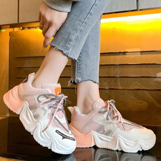 Winter Outdoor Women Sneakers Light Lace-up Women's casual shoes Fashion Thick bottom vulcanized shoes Plus velvet Cotton shoes