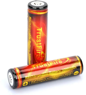 With protection board 18650 3.7V 3000mAh rechargeable lithium-ion battery TrustFire high quality 18650 battery for flashlight